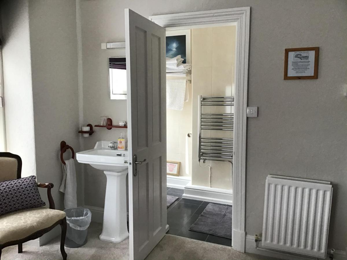 Beechwood House Bed & Breakfast New Quay  Exterior photo