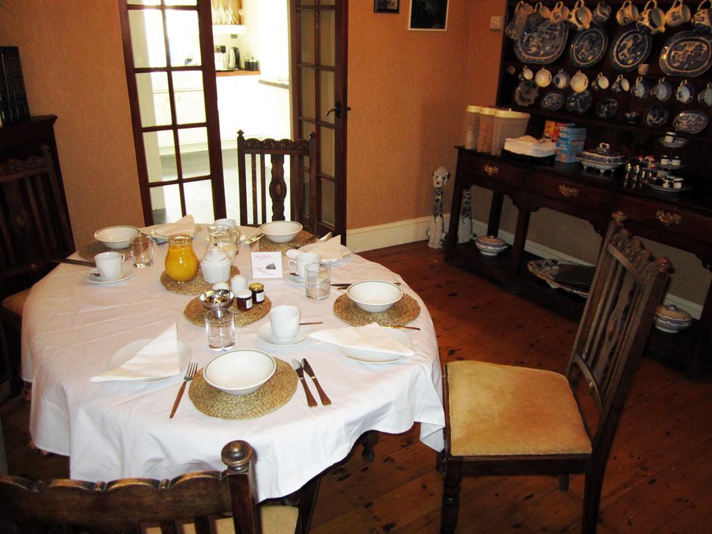 Beechwood House Bed & Breakfast New Quay  Exterior photo
